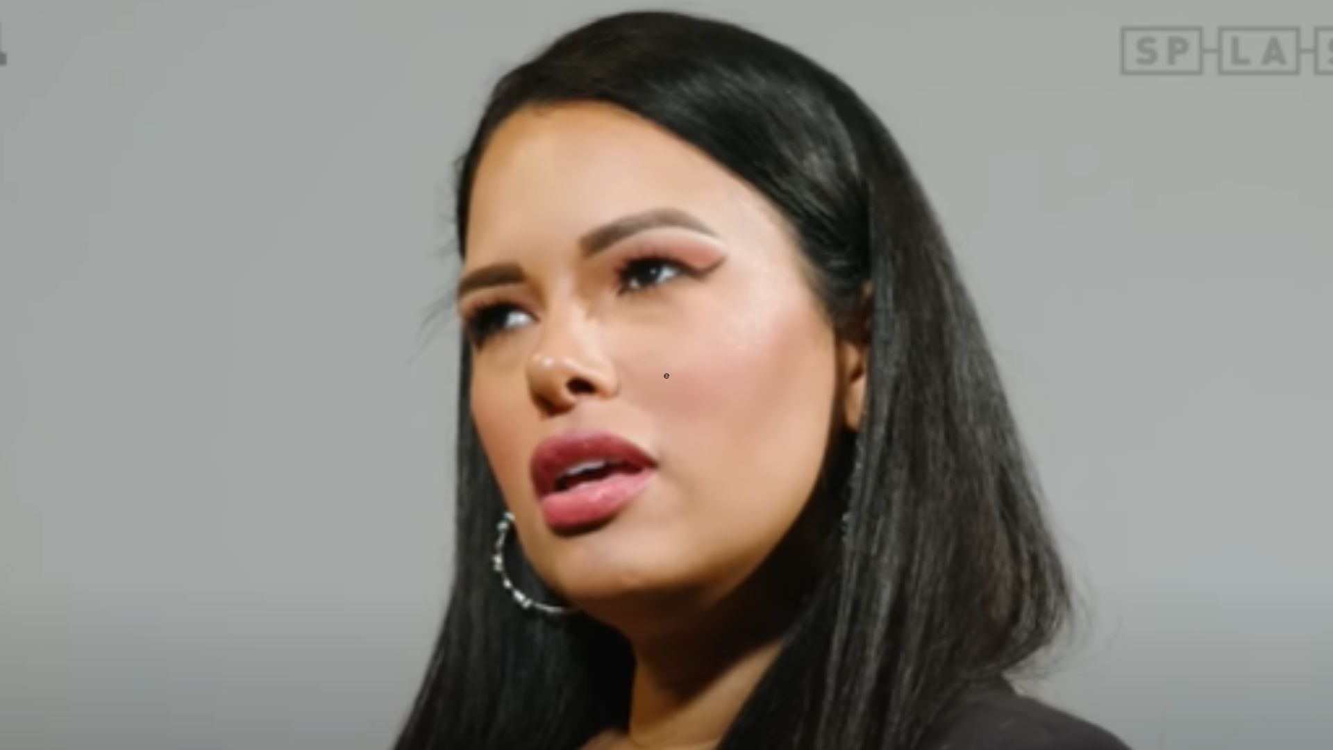 Veja como ficou a voz de Ariadna Arantes após cirurgia de feminização