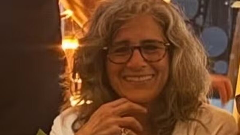 Veja quem é a esposa da atriz Lúcia Veríssimo