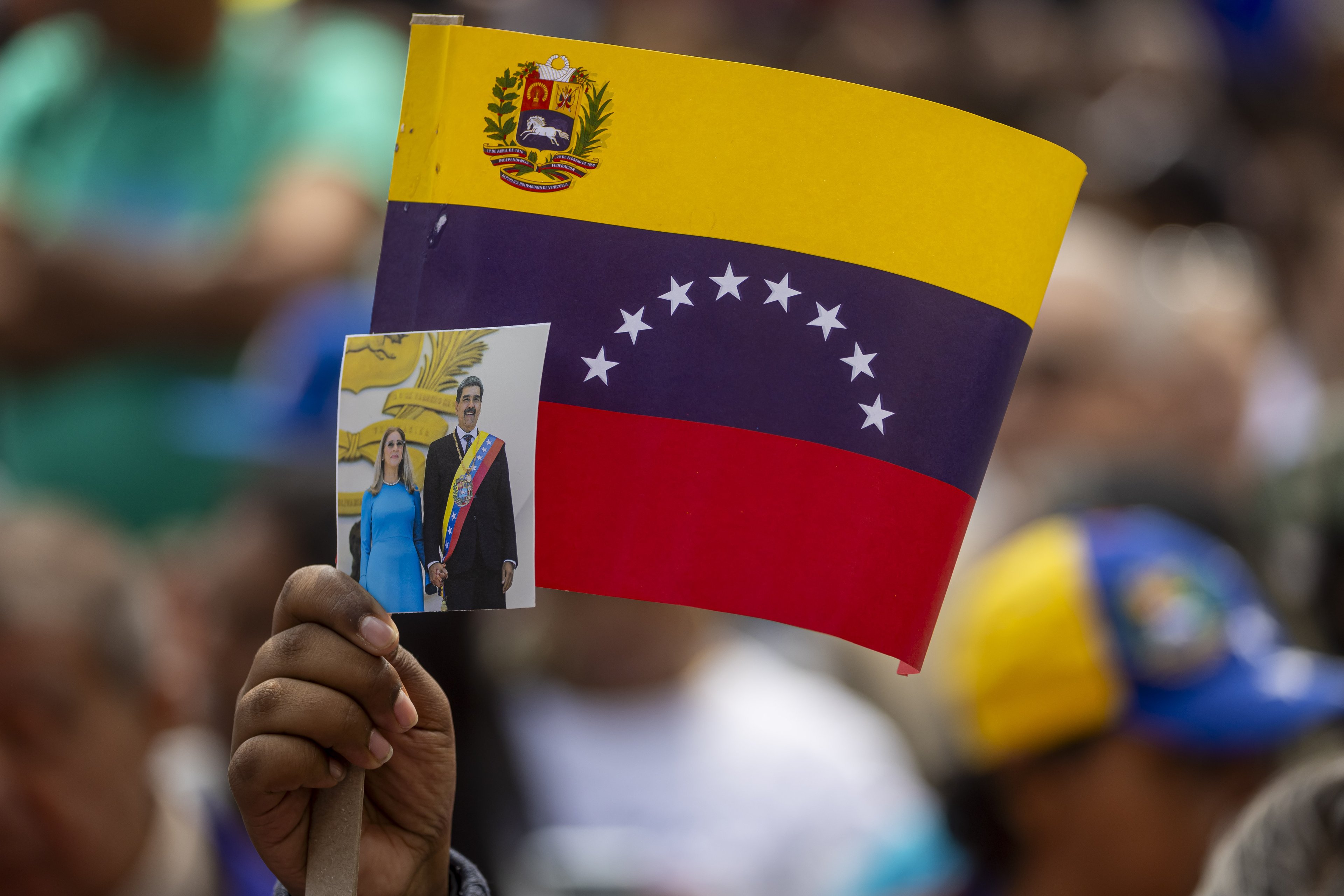 Venezuela anuncia comissão para reestruturar governo em 90 dias