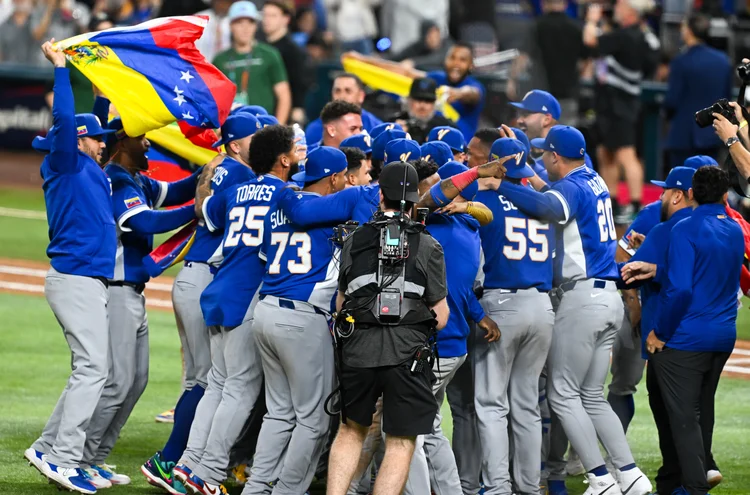 Venezuela vence EUA e ganha primeira Copa do Mundo de Beisebol