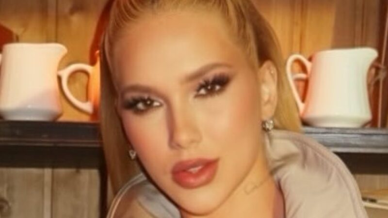 Vestido branco de Virginia em Madrid dá o que falar e vira piada: ‘Brega’