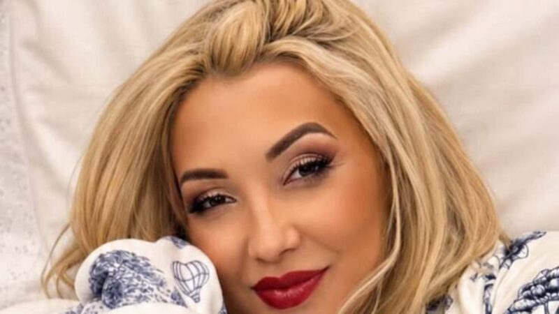 Vidente Chaline Grazik anuncia o nascimento do filho; nome e rostinho surpreendem