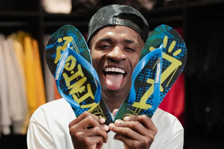 Vini Jr. chega a 14 patrocínios e amplia força na publicidade em ano de Copa