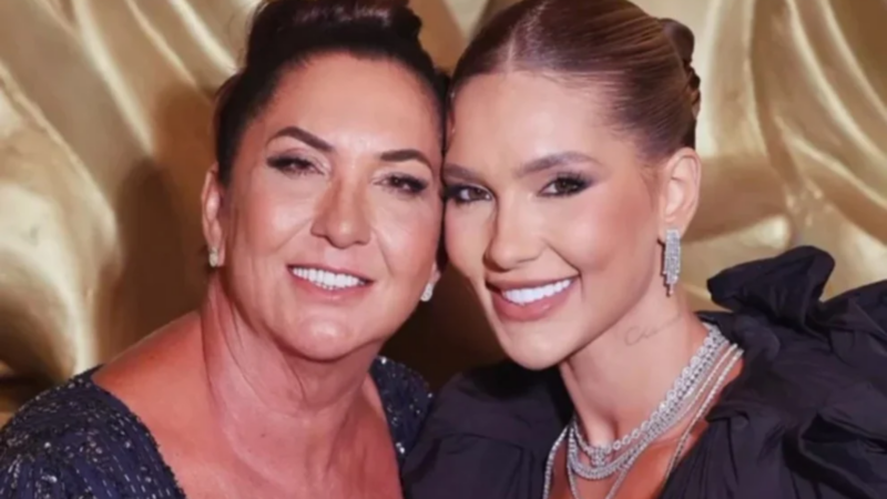 Virginia dá presente caríssimo para Margareth Serrão de Dia das Mães