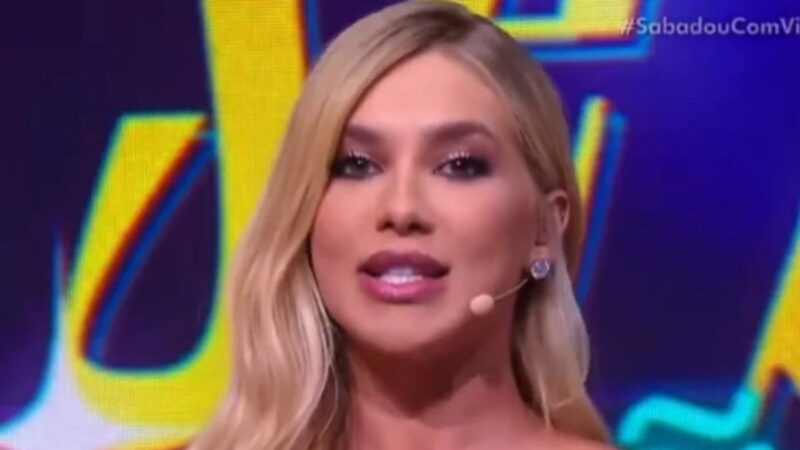 Virginia se emociona ao se despedir do SBT no último programa