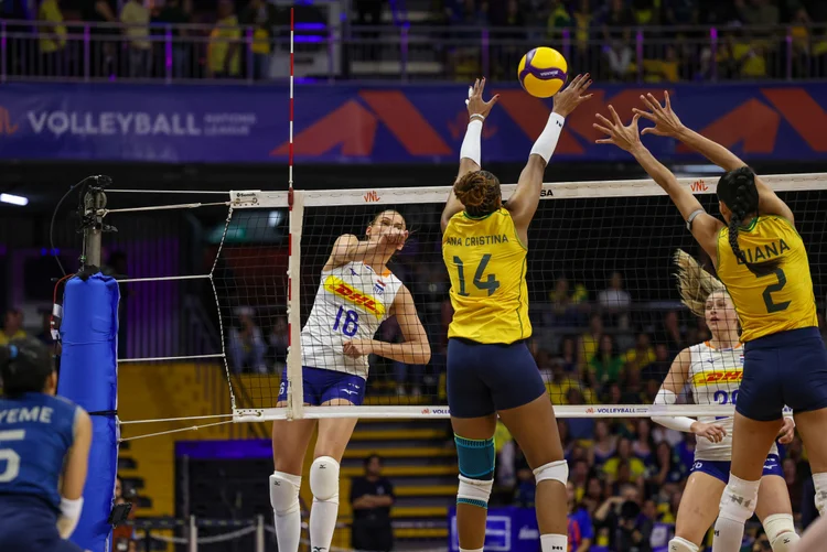 VNL 2026: horário e onde assistir a Brasil x China no vôlei feminino neste sábado