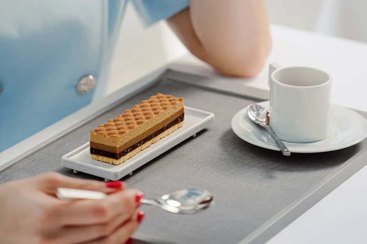 Vontade de doce? A 'culpa' pode ser das bactérias do seu intestino