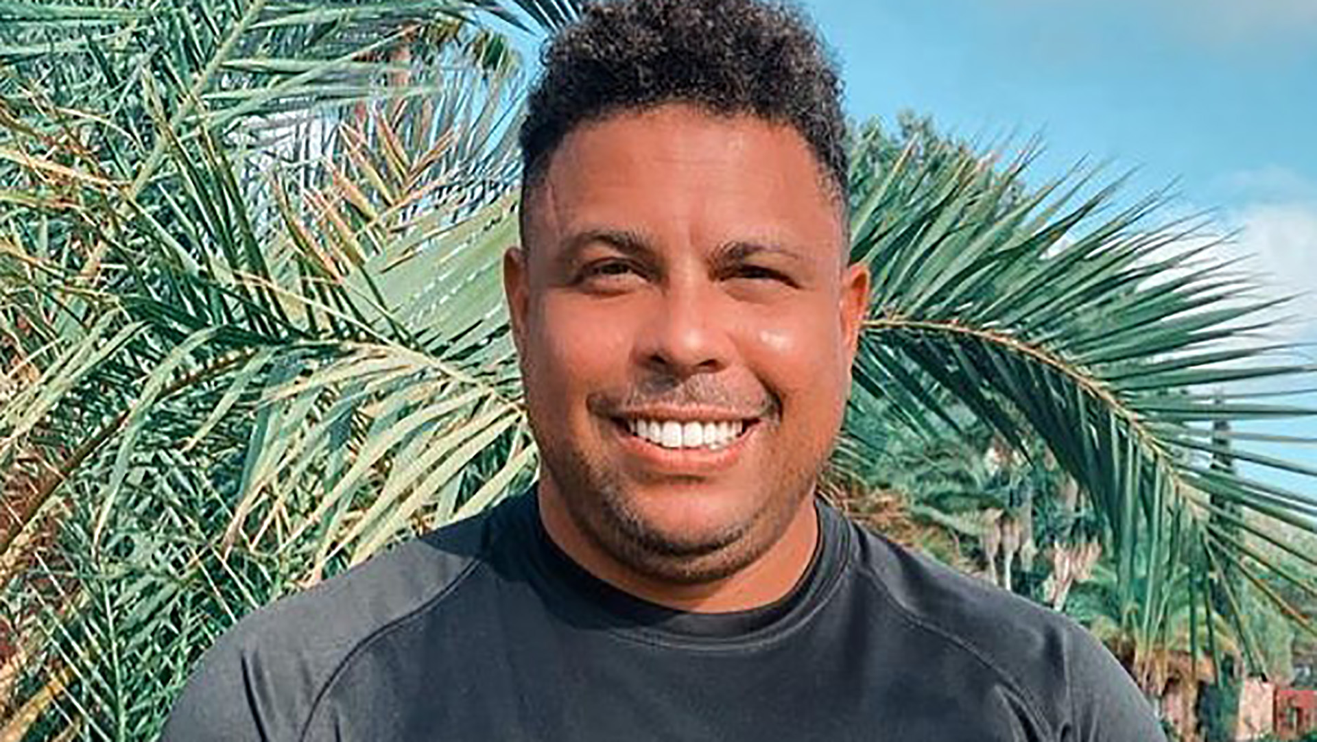 Web se assusta com valor exorbitante da fortuna do ex-jogador Ronaldo Fenômeno