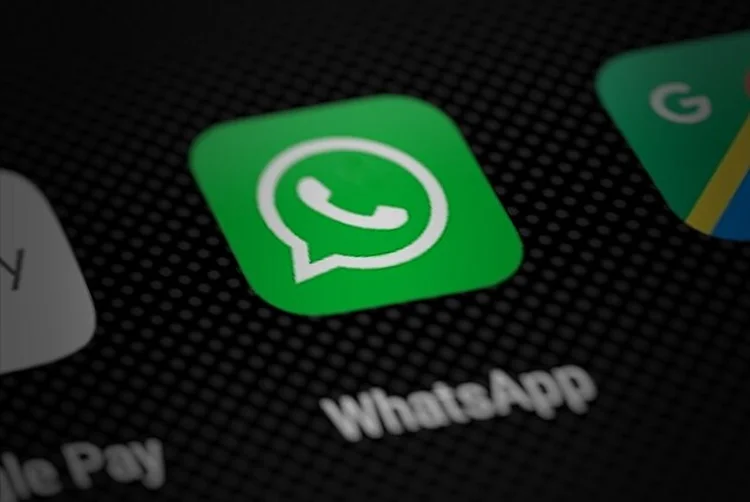 WhatsApp aposta em IA para editar fotos e sugerir mensagens no aplicativo