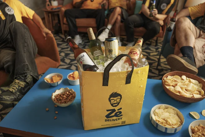 Zé Delivery oferece entrega grátis durante a semana para torcedores acompanharem jogos da Copa