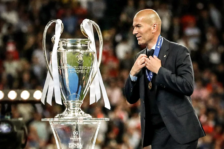 Zidane tem acordo para assumir a França após a Copa de 2026, diz jornal